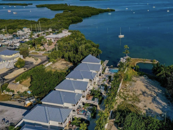 Bayfront Islamorada Townhome with Private Pool & Fishing
